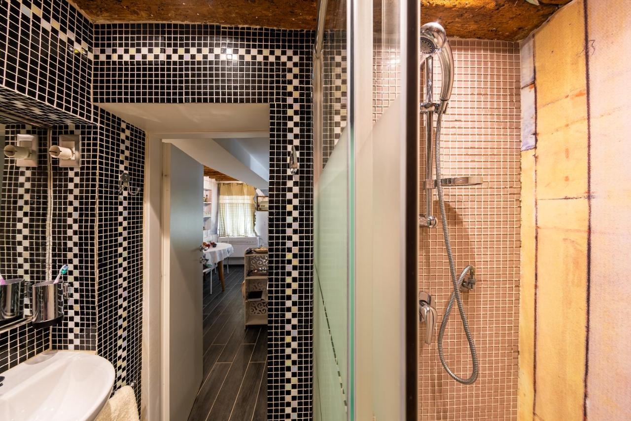 Ln Luxe Apartment Venice Canal View 외부 사진