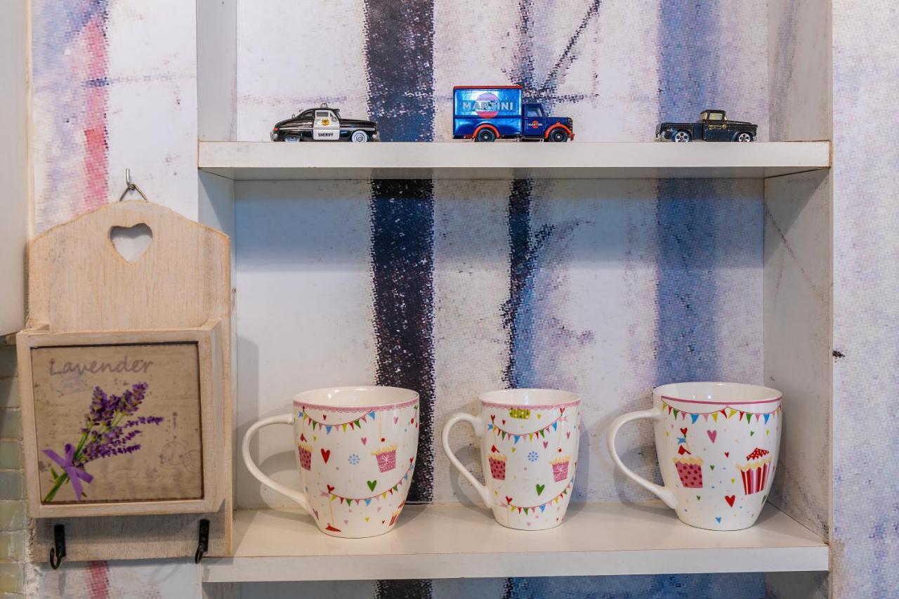Ln Luxe Apartment Venice Canal View 외부 사진