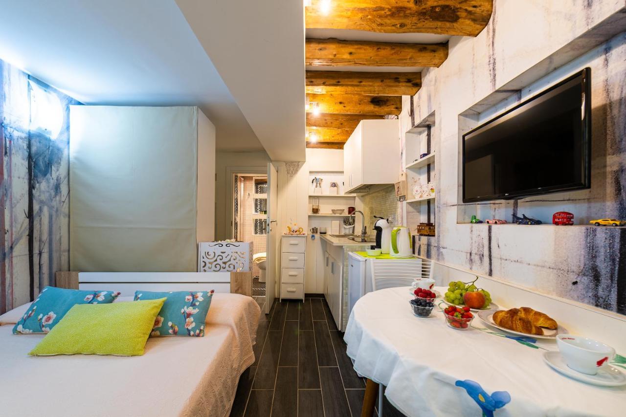 Ln Luxe Apartment Venice Canal View 외부 사진